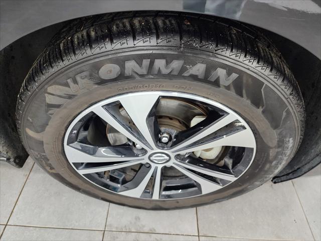 2023 Nissan Sentra SV Xtronic CVT 2023 Nissan Sentra SV Xtronic CVT