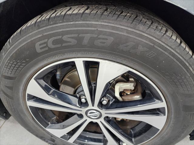 2023 Nissan Sentra SV Xtronic CVT 2023 Nissan Sentra SV Xtronic CVT