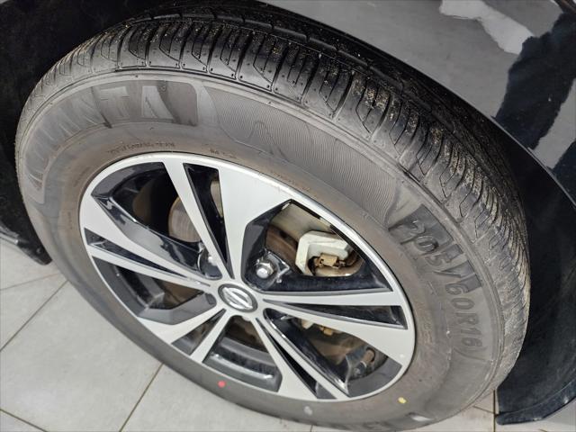 2023 Nissan Sentra SV Xtronic CVT 2023 Nissan Sentra SV Xtronic CVT