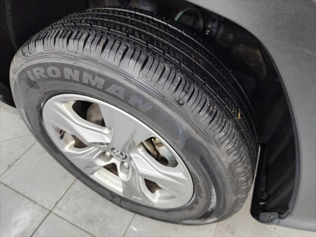 2024 Toyota RAV4 XLE 2024 Toyota RAV4 XLE