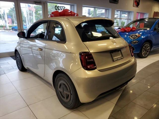 2025 Fiat FIAT 500e GIORGIO ARMANI Collectors Edition