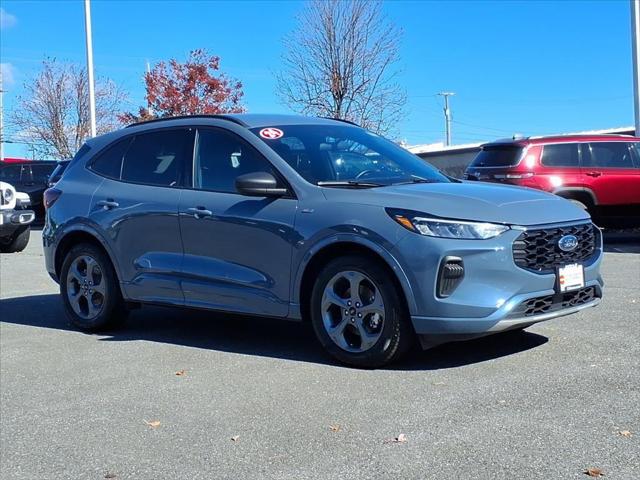 2024 Ford Escape ST-Line 2024 Ford Escape ST-Line