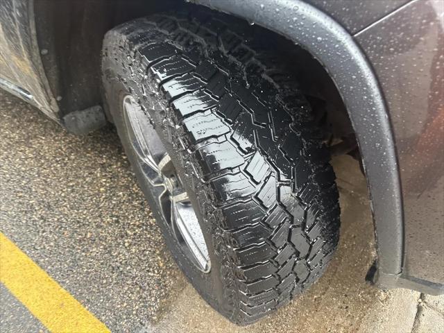 2017 Jeep Grand Cherokee Limited 4x4 2017 Jeep Grand Cherokee Limited 4x4