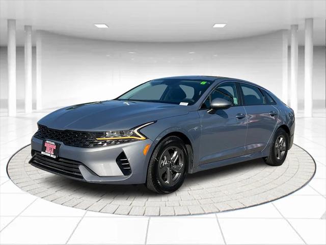 2023 Kia K5 LXS 2023 Kia K5 LXS