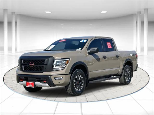 2024 Nissan TITAN Crew Cab PRO-4X 4x4