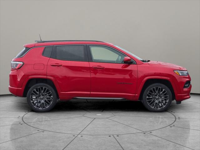 2022 Jeep Compass (RED) Edition 4x4 2022 Jeep Compass (RED) Edition 4x4