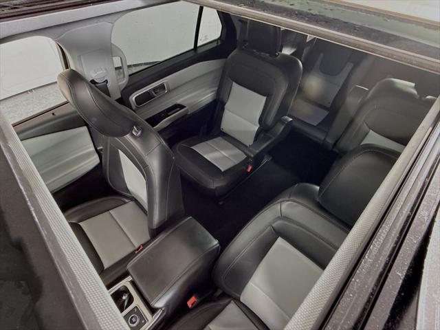 2022 Ford Explorer XLT 2022 Ford Explorer XLT