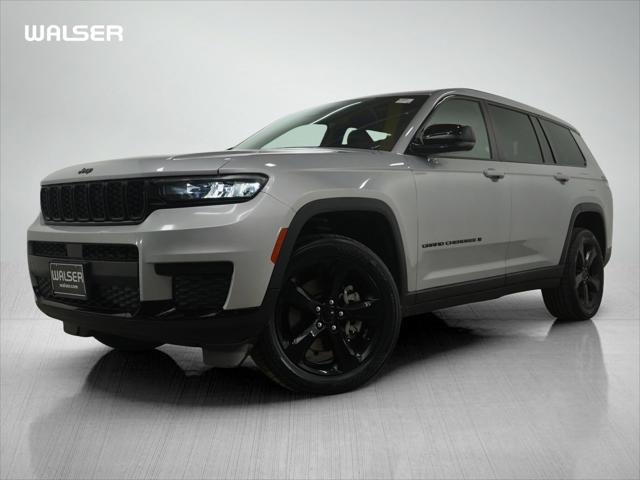 2023 Jeep Grand Cherokee L Altitude 4x4 2023 Jeep Grand Cherokee L Altitude 4x4