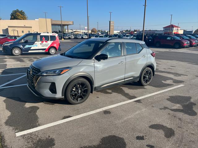 2023 Nissan Kicks SR Xtronic CVT 2023 Nissan Kicks SR Xtronic CVT