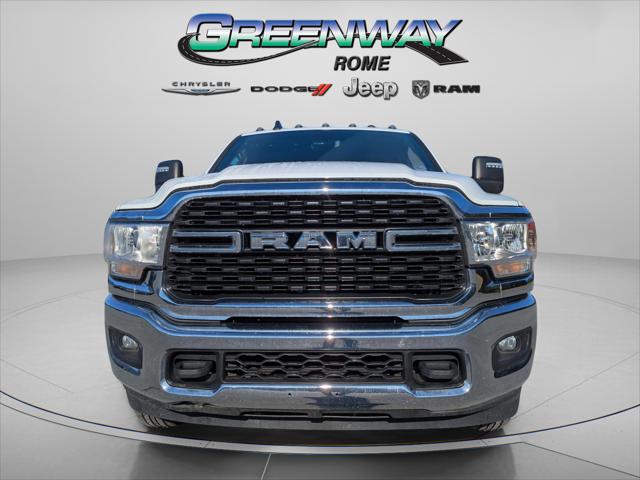 2024 RAM 3500 Big Horn Crew Cab 4x4 8 Box 2024 RAM 3500 Big Horn Crew Cab 4x4 8 Box