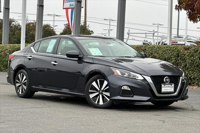 2022 Nissan Altima SV FWD