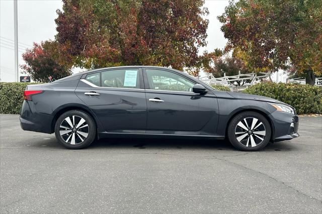 2022 Nissan Altima SV FWD