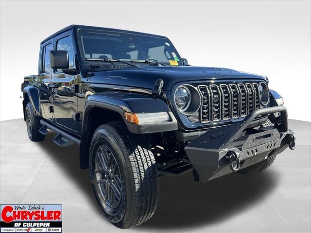 2024 Jeep Gladiator Sport S