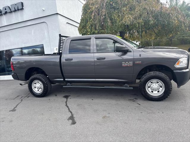 2018 RAM 2500 Tradesman Crew Cab 4x4 64 Box 2018 RAM 2500 Tradesman Crew Cab 4x4 64 Box