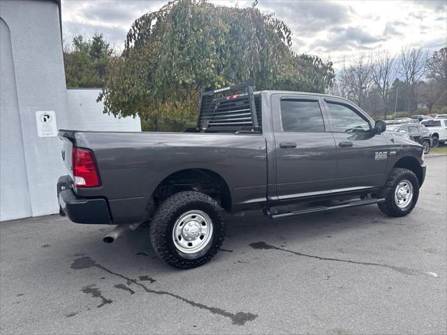 2018 RAM 2500 Tradesman Crew Cab 4x4 64 Box 2018 RAM 2500 Tradesman Crew Cab 4x4 64 Box