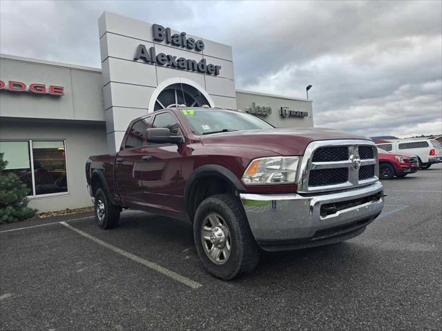 2017 RAM 2500 Tradesman Crew Cab 4x4 64 Box 2017 RAM 2500 Tradesman Crew Cab 4x4 64 Box
