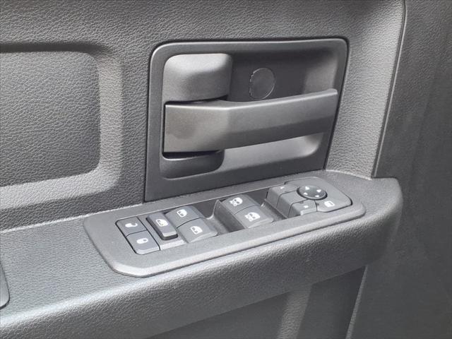 2025 Ram 2500 Tradesman Crew Cab 4x4 6'4" Box