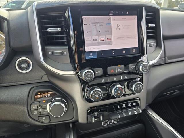 2026 Ram 1500 Big Horn Crew Cab 4x4 5'7" Box