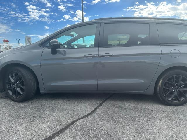 2023 Chrysler Pacifica Touring L 2023 Chrysler Pacifica Touring L