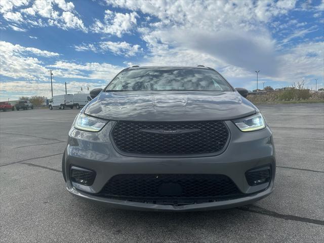 2023 Chrysler Pacifica Touring L 2023 Chrysler Pacifica Touring L