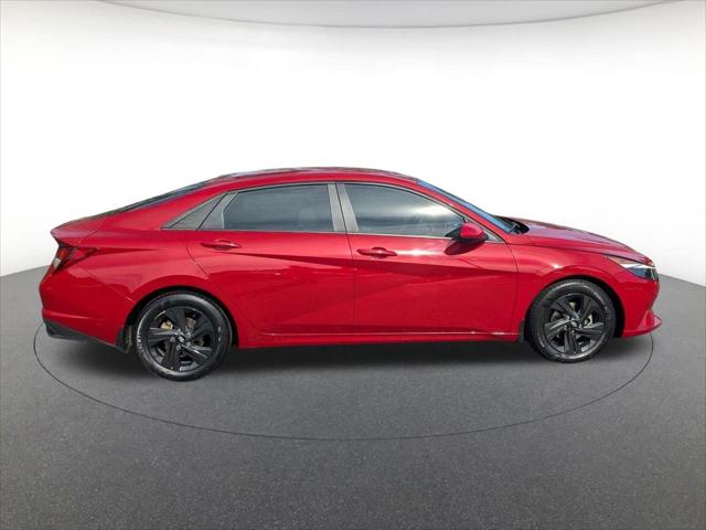 2022 Hyundai Elantra SEL 2022 Hyundai Elantra SEL