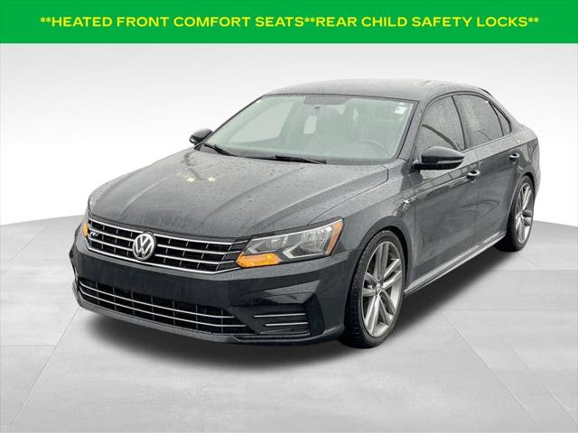 2018 Volkswagen Passat 2.0T R-Line 2018 Volkswagen Passat 2.0T R-Line