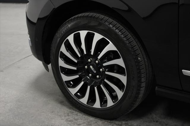 2023 Lincoln Navigator Black Label