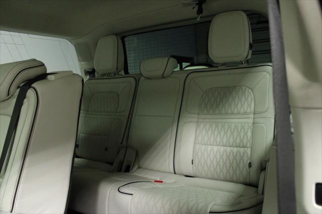 2023 Lincoln Navigator Black Label