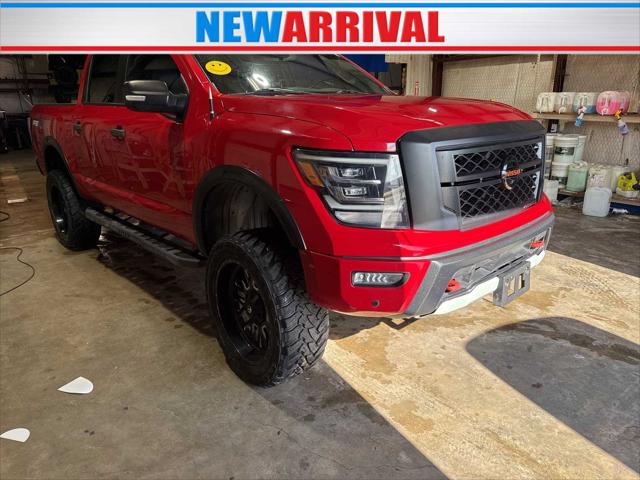 2020 Nissan TITAN Crew Cab PRO-4X 4x4
