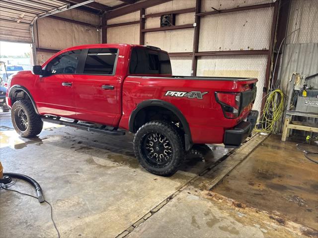 2020 Nissan TITAN Crew Cab PRO-4X 4x4