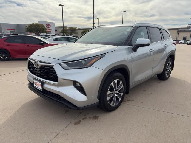 2021 Toyota Highlander XLE 2021 Toyota Highlander XLE