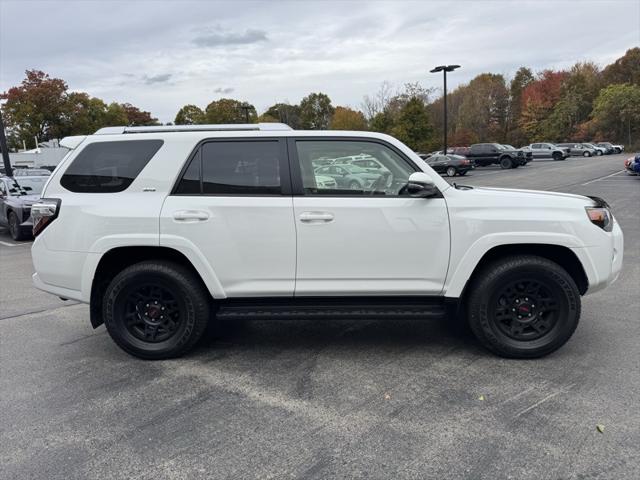 2018 Toyota 4Runner SR5 2018 Toyota 4Runner SR5
