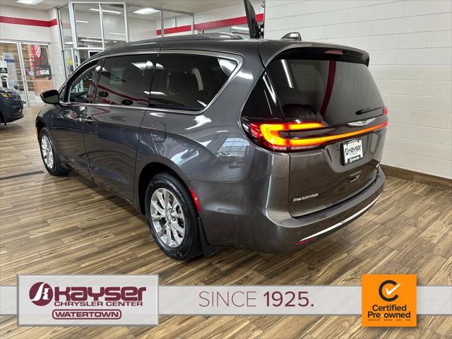 2021 Chrysler Pacifica Touring L AWD 2021 Chrysler Pacifica Touring L AWD