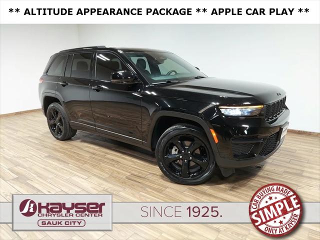 2023 Jeep Grand Cherokee Altitude 4x4 2023 Jeep Grand Cherokee Altitude 4x4