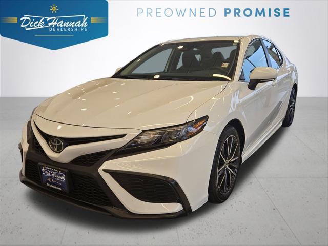 2022 Toyota Camry SE