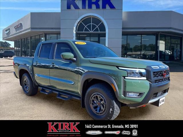 2025 Nissan Frontier Crew Cab PRO-4X 4x4 2025 Nissan Frontier Crew Cab PRO-4X 4x4