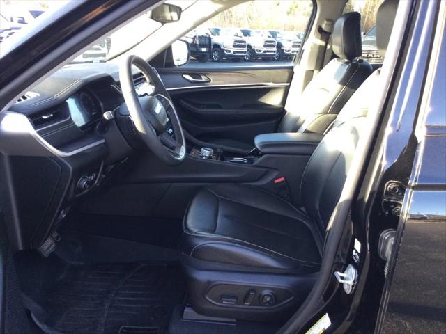 2023 Jeep Grand Cherokee Limited 4x4 2023 Jeep Grand Cherokee Limited 4x4