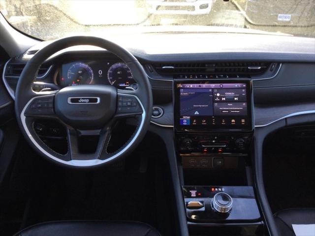 2023 Jeep Grand Cherokee Limited 4x4 2023 Jeep Grand Cherokee Limited 4x4