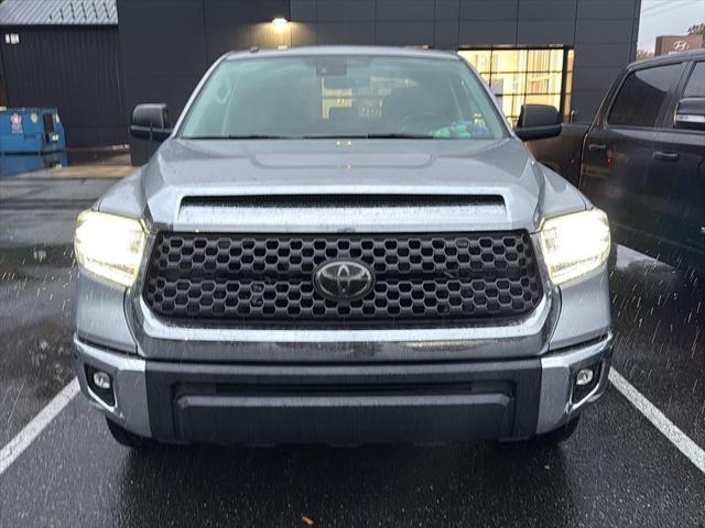 2018 Toyota Tundra SR5 5.7L V8 2018 Toyota Tundra SR5 5.7L V8