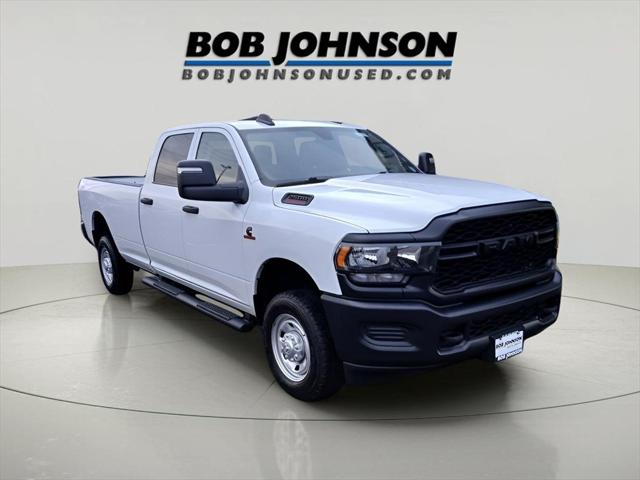 2024 RAM 2500 Tradesman Crew Cab 4x4 8 Box