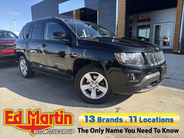 2017 Jeep Compass Latitude 4x4 2017 Jeep Compass Latitude 4x4