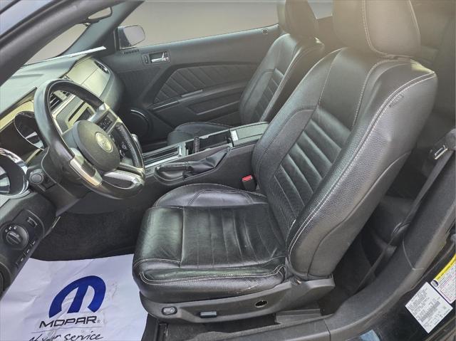 2011 Ford Mustang V6 Premium 2011 Ford Mustang V6 Premium