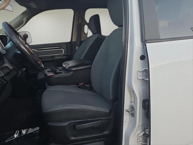 2019 RAM 2500 Big Horn Crew Cab 4x4 64 Box 2019 RAM 2500 Big Horn Crew Cab 4x4 64 Box