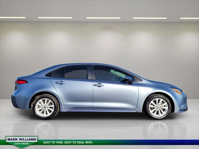 2025 Toyota Corolla LE 2025 Toyota Corolla LE