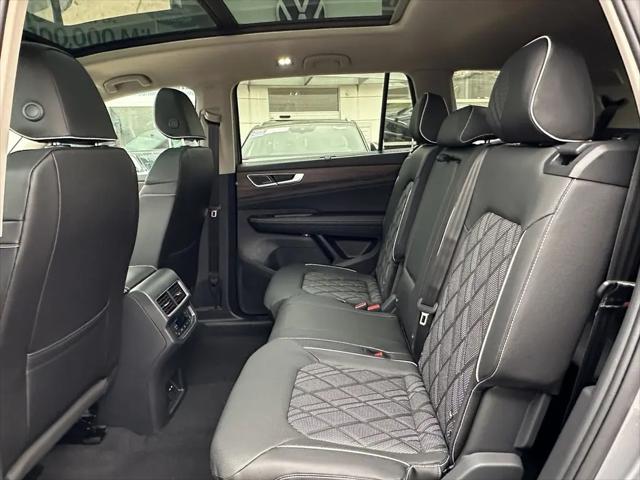 2026 Volkswagen Atlas SEL Premium R-Line