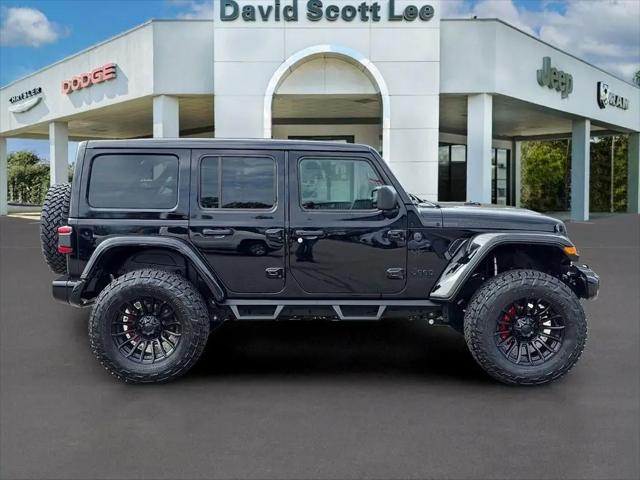 2025 Jeep Wrangler 4-Door Willys 4x4