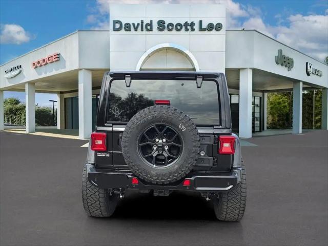 2025 Jeep Wrangler 4-Door Willys 4x4