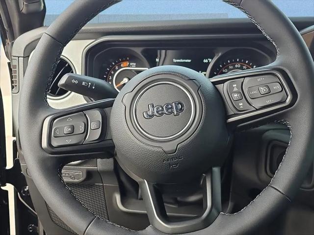 2025 Jeep Wrangler 4-Door Willys 4x4