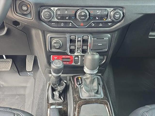 2025 Jeep Wrangler 4-Door Willys 4x4