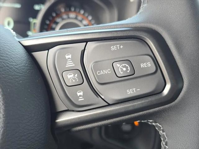 2025 Jeep Wrangler 4-Door Willys 4x4